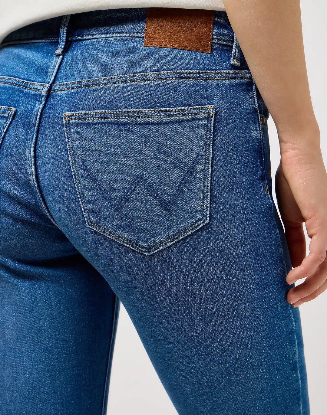 Jeans Bootcut Raven Wrangler