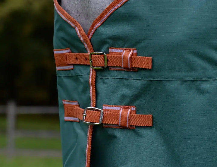 Couverture Weatherbeeta ComFiTec Tyro Standard Neck 50Grs