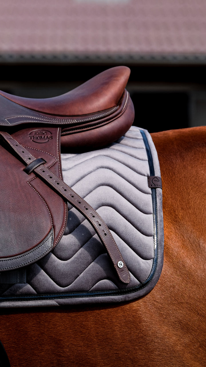 Tapis de Selle Glossy Gris - Equithème