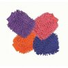 gant de pansage avec des poils en microfibres hkm couleur violet bleu rose et orange