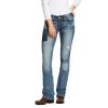 jeans western femme Ariat bootcut couleur bleu clair porté par une femme vue de face