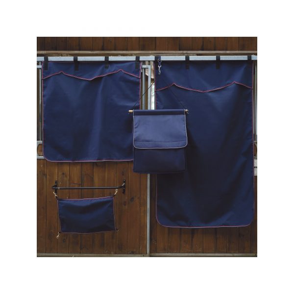 tenture sac et porte de box pour chevaux suspendus en modèle