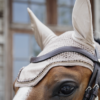 bonnet anti mouches pour cheval kentucky velvet pearl avec perles beige