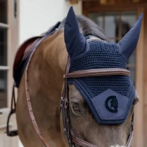 bonnet anti-mouche pour cheval marque kentucky wellington corte bleu
